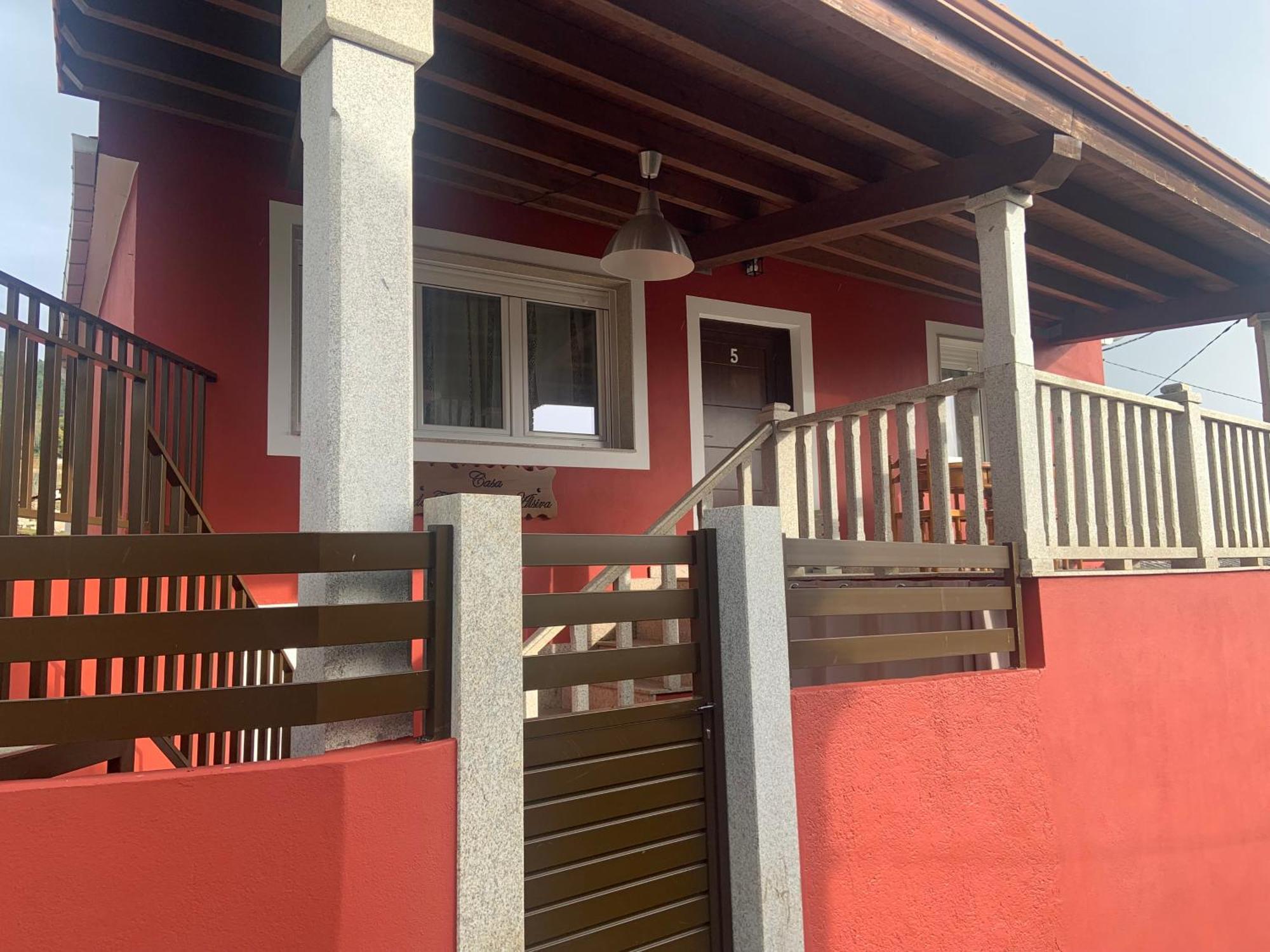 Casa Do Feligres E Da Alsira Vila Nogueira de Abaixo Exterior foto